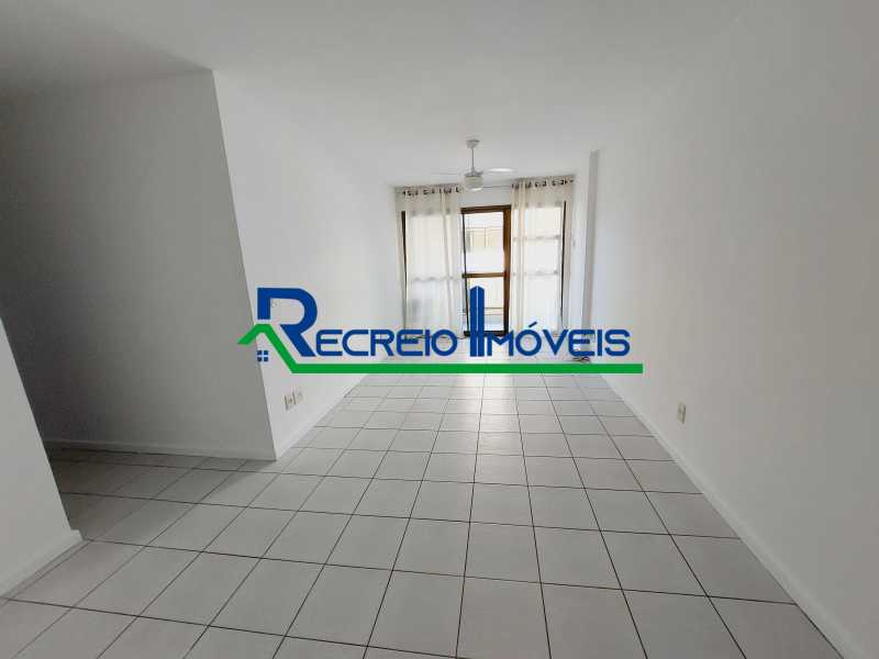 Apartamento à venda com 3 quartos, 87m² - Foto 1