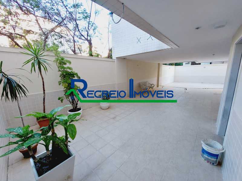 Apartamento à venda com 3 quartos, 87m² - Foto 11