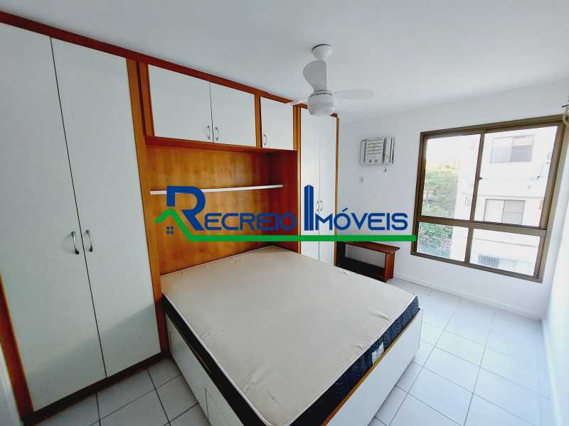 Apartamento à venda com 3 quartos, 87m² - Foto 18