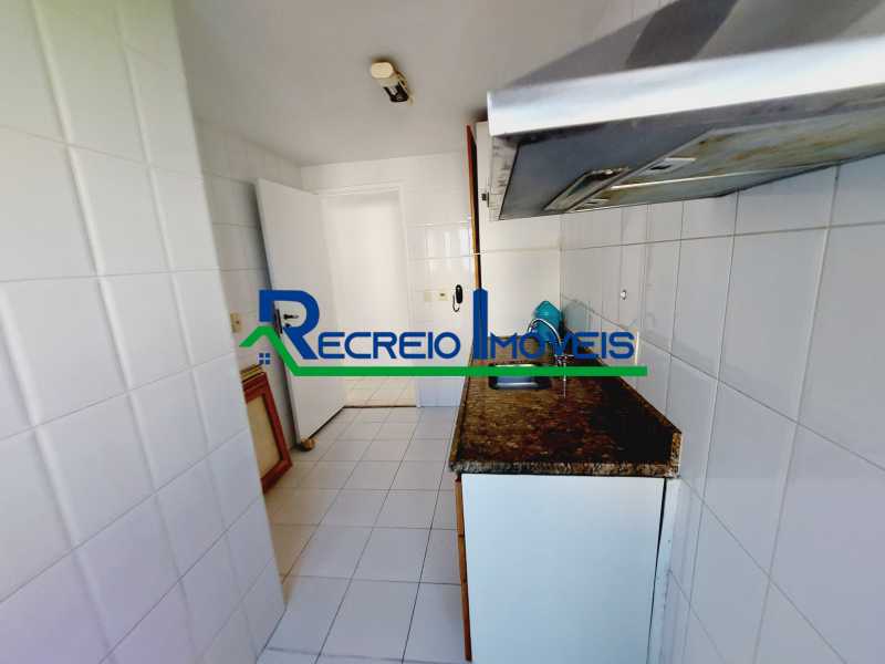 Apartamento à venda com 3 quartos, 87m² - Foto 26