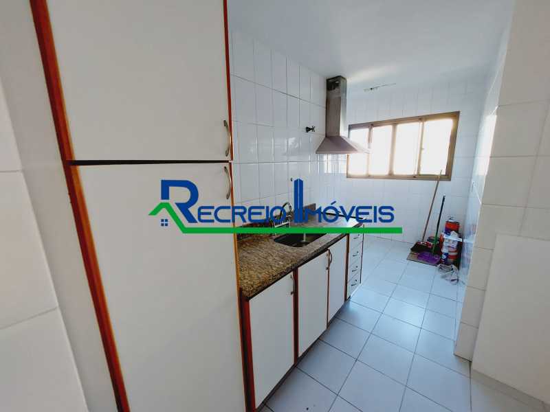 Apartamento à venda com 3 quartos, 87m² - Foto 29