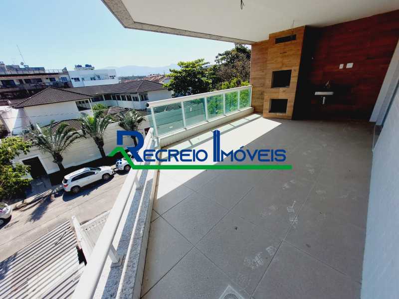 Apartamento à venda com 3 quartos, 115m² - Foto 2