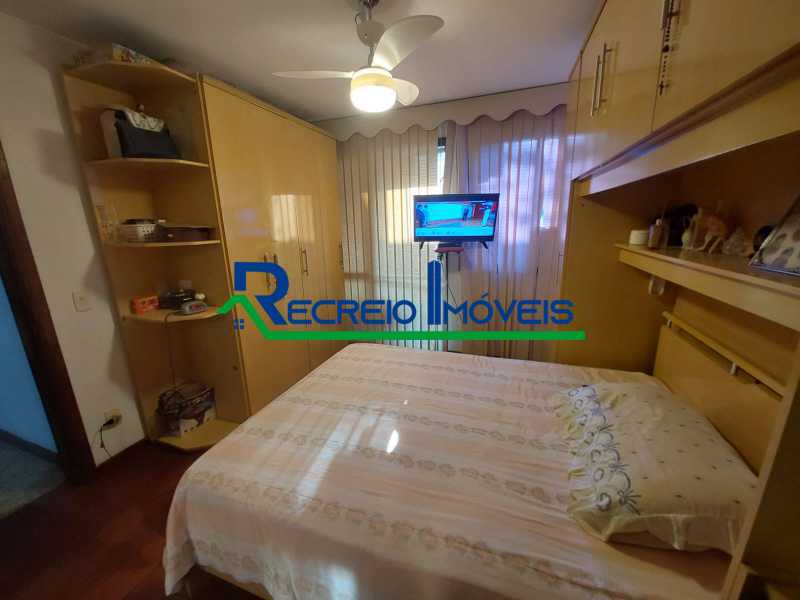 Apartamento à venda com 3 quartos, 95m² - Foto 13