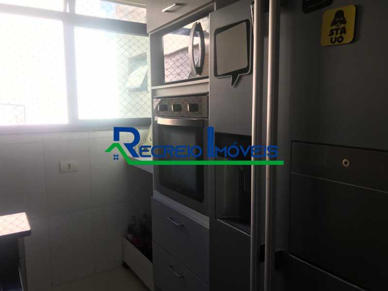 Apartamento à venda com 3 quartos, 86m² - Foto 18