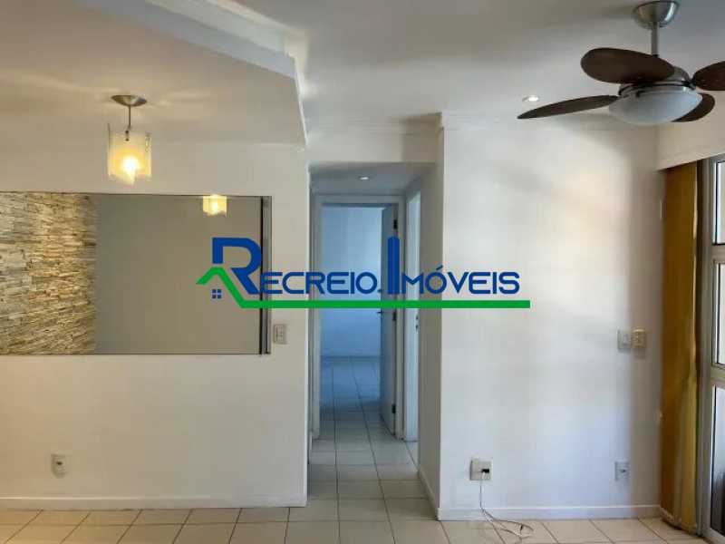 Apartamento à venda com 2 quartos, 64m² - Foto 5