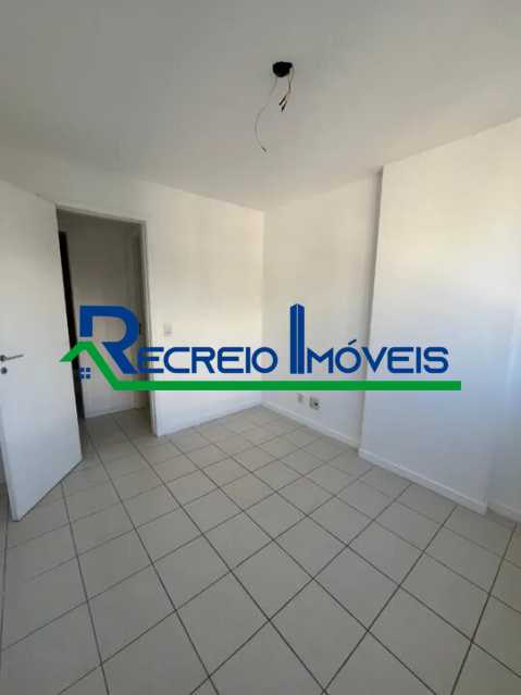 Apartamento à venda com 2 quartos, 64m² - Foto 6