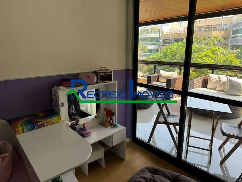 Apartamento à venda com 3 quartos, 118m² - Foto 18