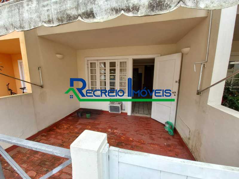 Casa de Condomínio à venda com 3 quartos, 150m² - Foto 3