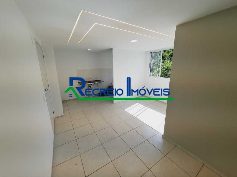 Apartamento à venda com 2 quartos, 43m² - Foto 3