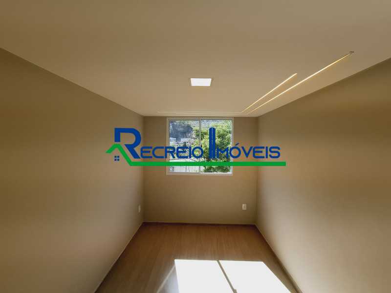 Apartamento à venda com 2 quartos, 43m² - Foto 11