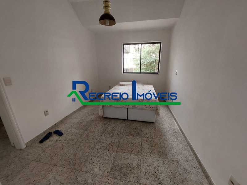 Apartamento à venda com 3 quartos, 103m² - Foto 19