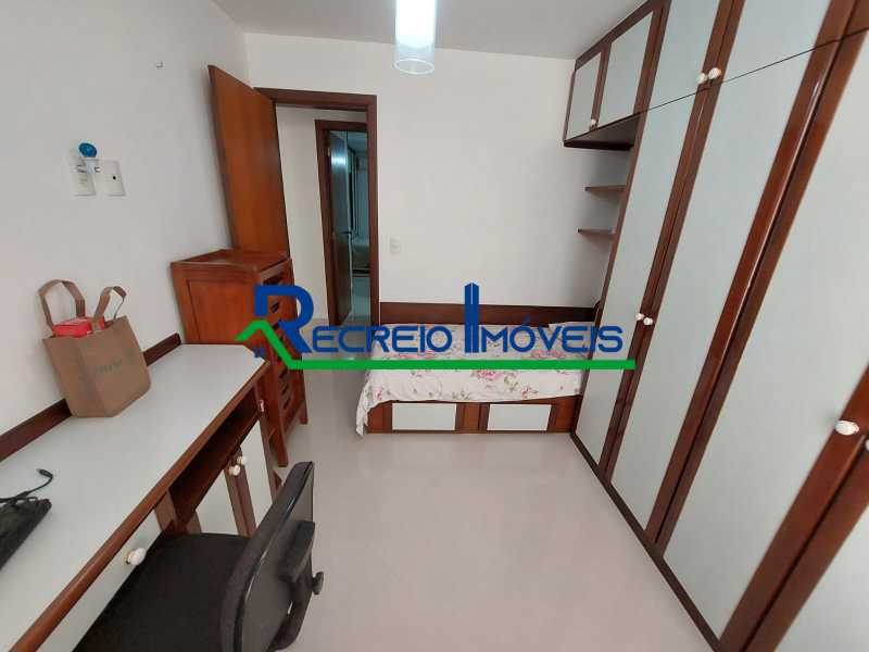 Apartamento à venda com 3 quartos, 154m² - Foto 15