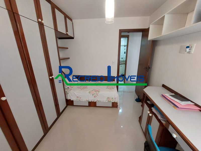 Apartamento à venda com 3 quartos, 154m² - Foto 18