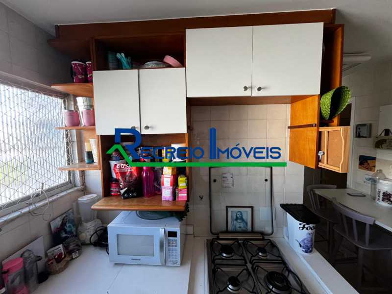 Apartamento à venda com 2 quartos, 76m² - Foto 26