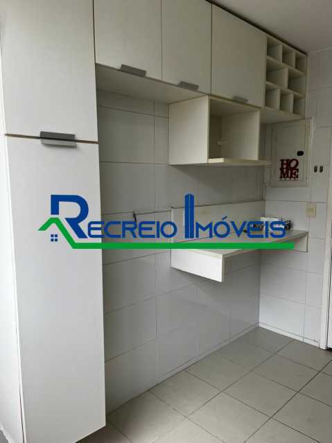 Apartamento à venda com 3 quartos, 90m² - Foto 14