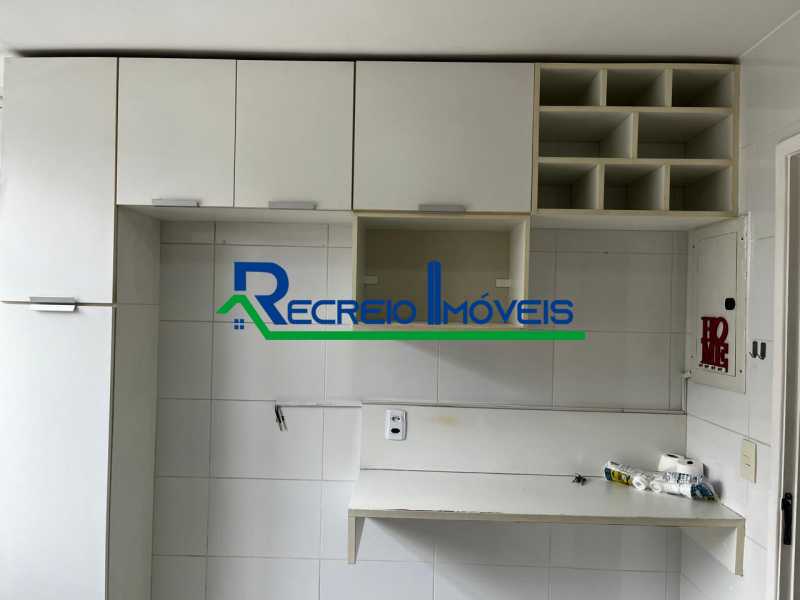 Apartamento à venda com 3 quartos, 90m² - Foto 18