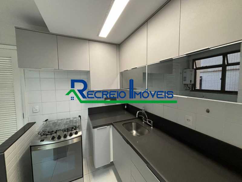 Apartamento à venda com 3 quartos, 120m² - Foto 9