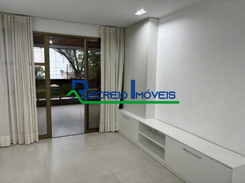 Apartamento à venda com 3 quartos, 120m² - Foto 24