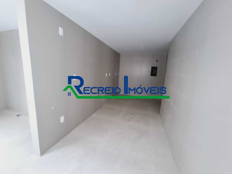 Apartamento à venda com 3 quartos, 123m² - Foto 12