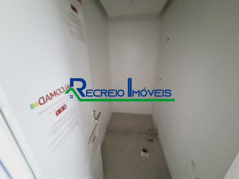 Apartamento à venda com 3 quartos, 162m² - Foto 12