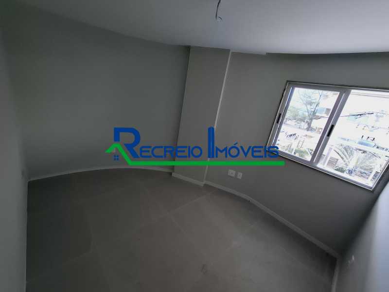 Apartamento à venda com 3 quartos, 162m² - Foto 18