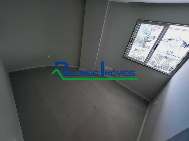 Apartamento à venda com 3 quartos, 162m² - Foto 19