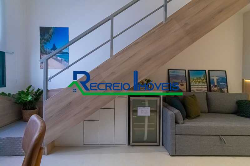 Apartamento à venda com 2 quartos, 64m² - Foto 3