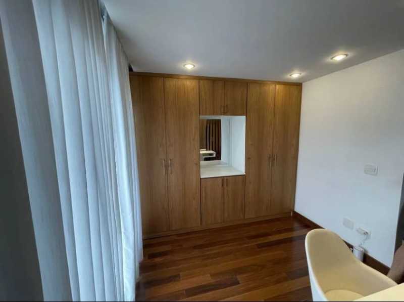 Casa de Condomínio à venda com 4 quartos, 228m² - Foto 11