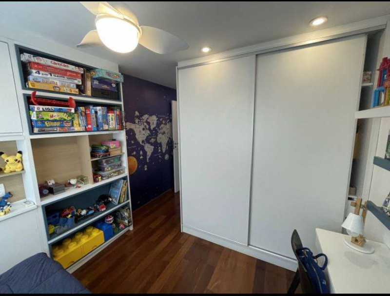 Casa de Condomínio à venda com 4 quartos, 228m² - Foto 20