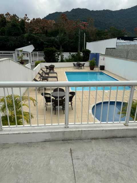 Apartamento à venda com 2 quartos, 75m² - Foto 1