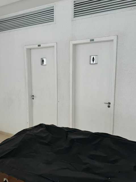Apartamento à venda com 2 quartos, 75m² - Foto 9