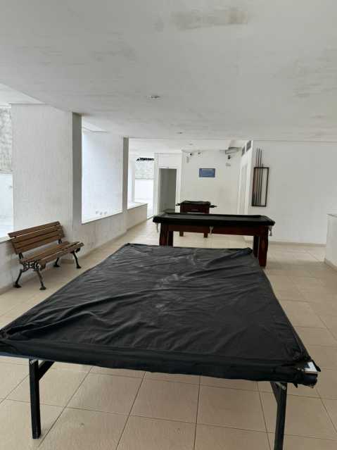 Apartamento à venda com 2 quartos, 75m² - Foto 15