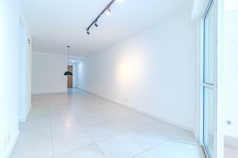 Apartamento à venda com 3 quartos, 108m² - Foto 4