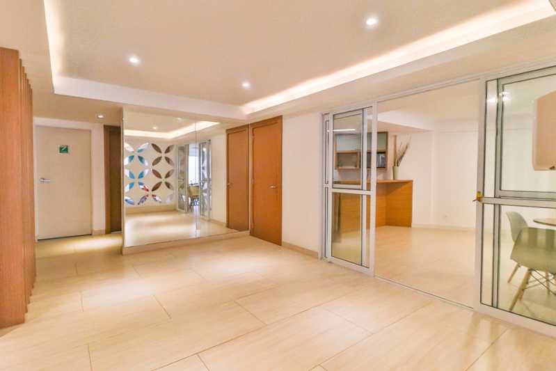 Apartamento à venda com 3 quartos, 108m² - Foto 27