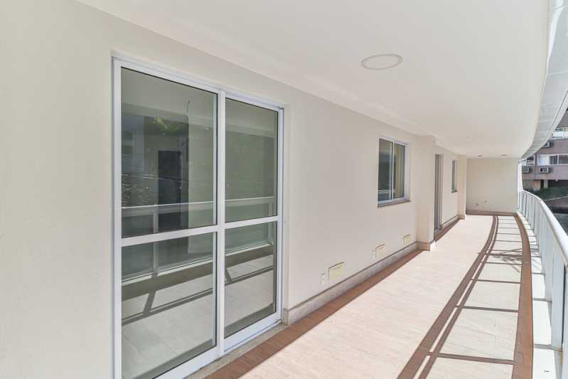 Apartamento à venda com 3 quartos, 117m² - Foto 5
