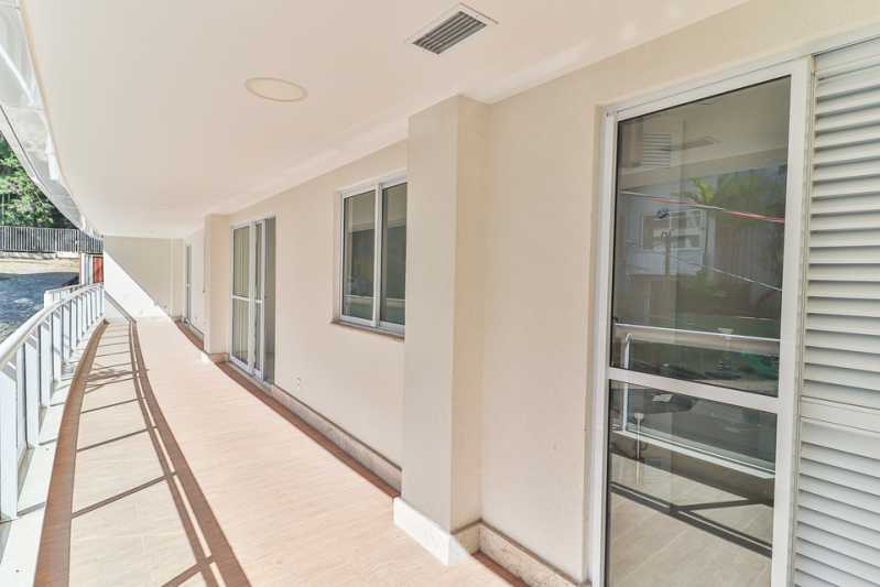 Apartamento à venda com 3 quartos, 117m² - Foto 6
