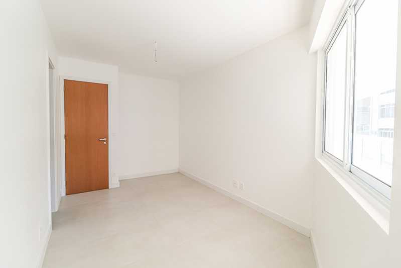Apartamento à venda com 3 quartos, 117m² - Foto 11