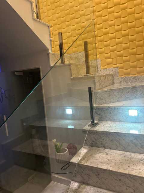 Casa de Condomínio à venda com 3 quartos, 280m² - Foto 5