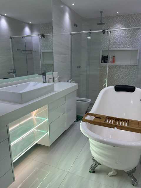 Casa de Condomínio à venda com 3 quartos, 280m² - Foto 18