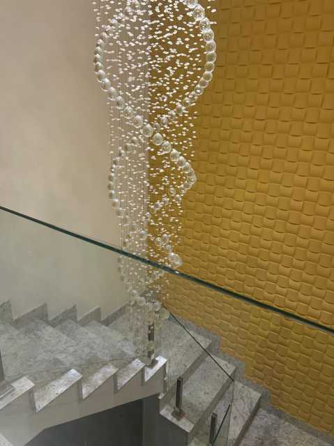 Casa de Condomínio à venda com 3 quartos, 280m² - Foto 19