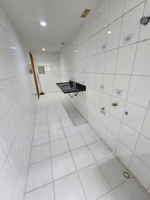 Apartamento à venda com 2 quartos, 67m² - Foto 10