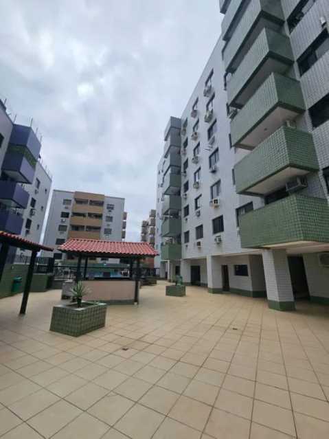Apartamento à venda com 2 quartos, 67m² - Foto 19