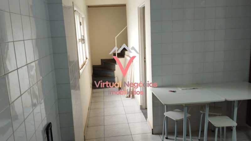 Casa à venda com 4 quartos, 230m² - Foto 16