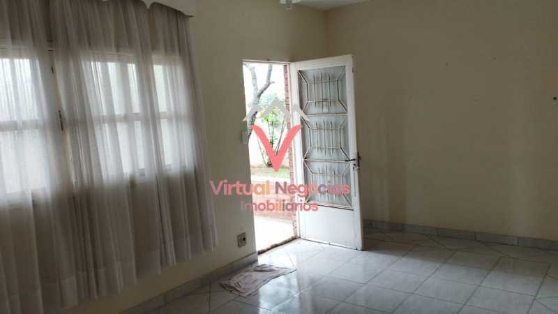 Casa à venda com 4 quartos, 230m² - Foto 11