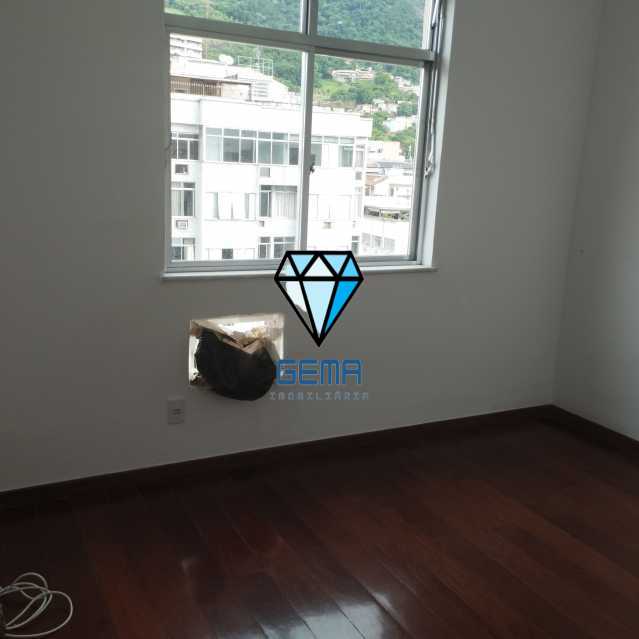 Apartamento à venda com 2 quartos, 80m² - Foto 5