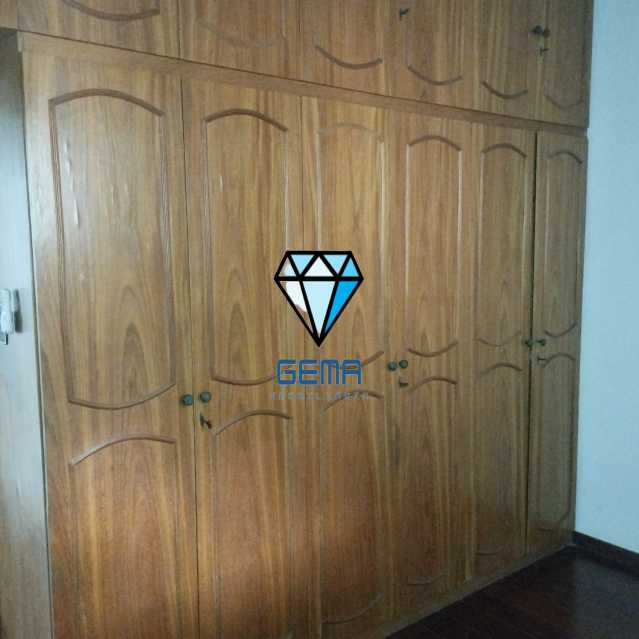 Apartamento à venda com 2 quartos, 80m² - Foto 11