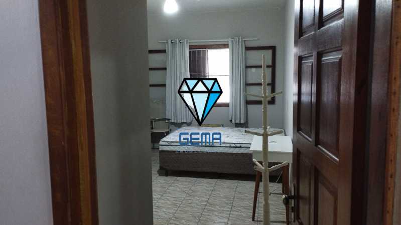 Casa à venda com 3 quartos, 230m² - Foto 17