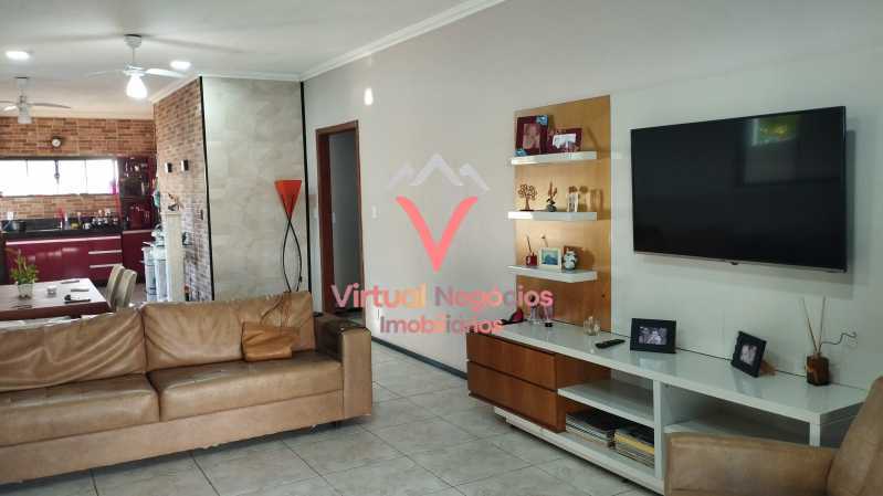 Casa à venda com 3 quartos, 230m² - Foto 12