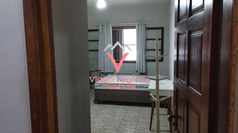 Casa à venda com 3 quartos, 230m² - Foto 17