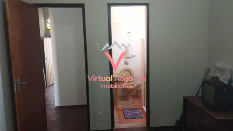 Casa à venda com 6 quartos, 260m² - Foto 12